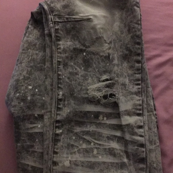 *Rue 21* Men’s Distressed Skinny Jeans size 38x32 - Picture 3 of 6